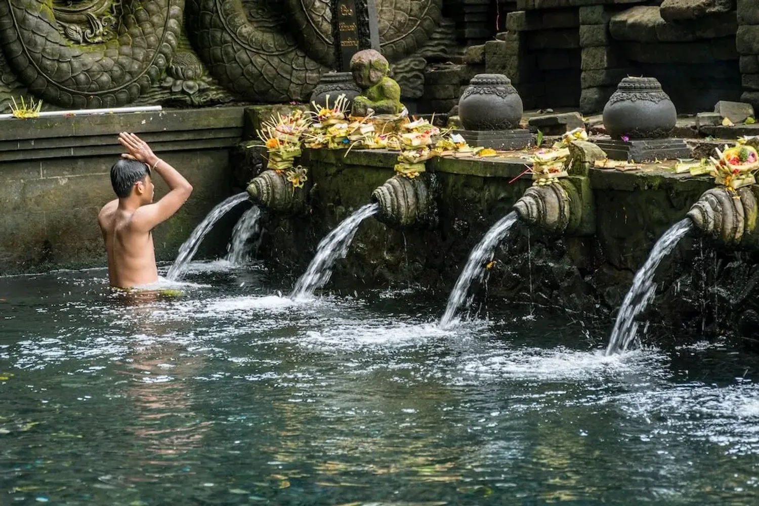 Melukat Purification Ceremony: Solo Traveler's Guide